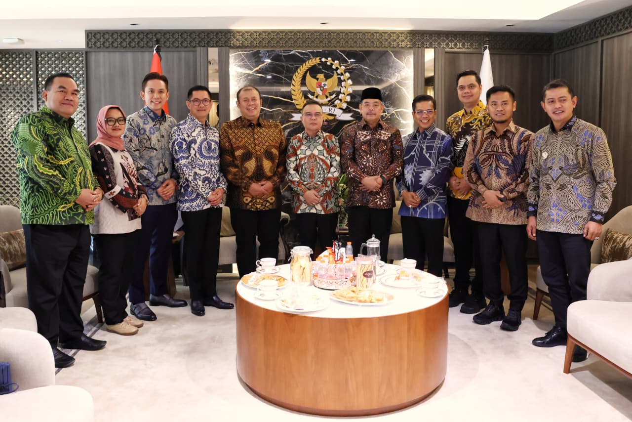 Bupati Solok Ikuti Audiensi APKASI Bersama Pimpinan DPR RI, Bahas Penguatan Hubungan Pemerintah Pusat dan Pemerintah Daerah