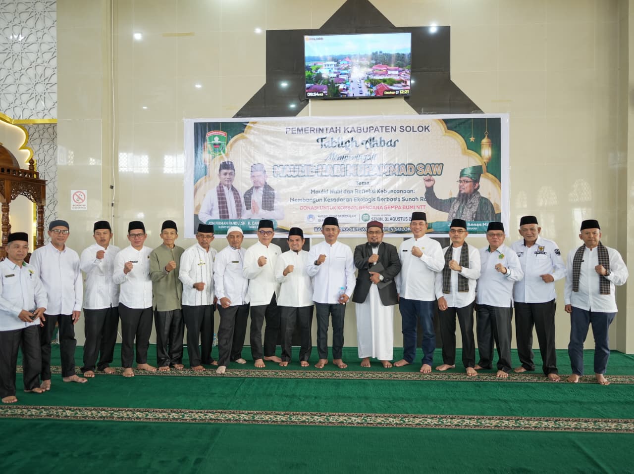 Tabligh Akbar Maulid Nabi di Kabupaten Solok, Bupati Ajak ASN Perkuat Keteladanan dan Kepedulian Sosial