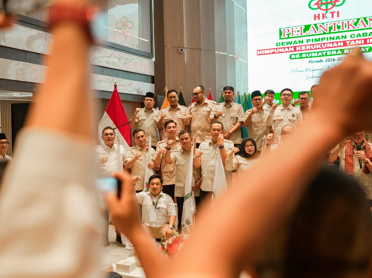 Bupati Solok Dikukuhkan sebagai Ketua DPC HKTI Kabupaten Solok Periode 2026–2031