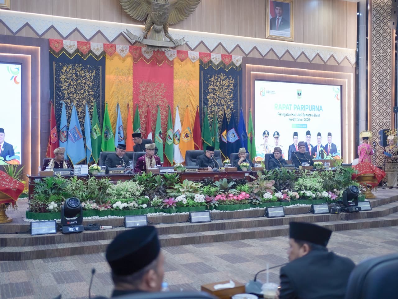 Bupati Solok Hadiri Rapat Paripurna HUT ke-81 Provinsi Sumatera Barat, Momentum Perkuat Sinergi Pembangunan Daerah